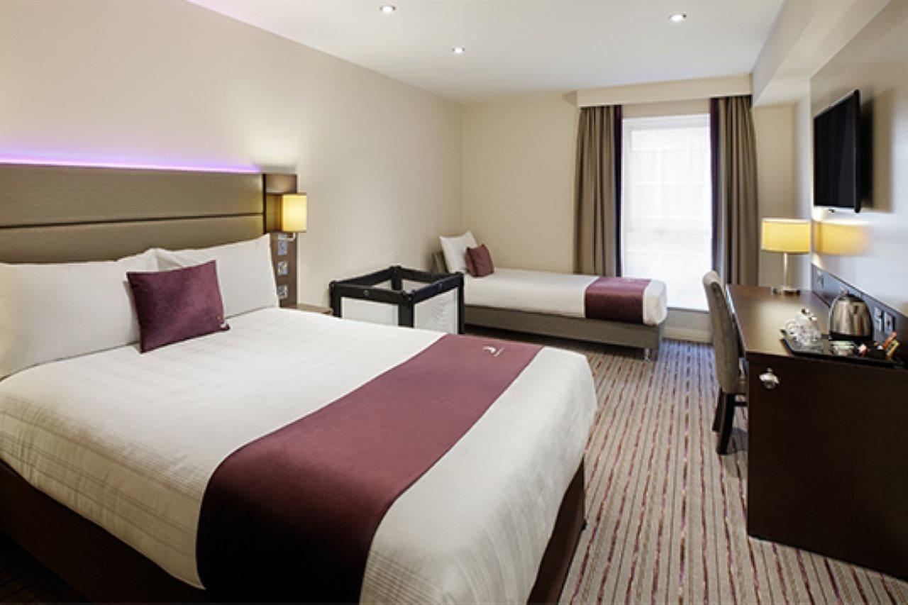 Premier Inn Ливерпуль Экстерьер фото